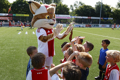 Kijk eens wie we daar hebben! © Pro Shots